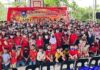 古达市区乐育华小 董家教生贺新春