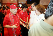 刘静芝出席沙民意党推展礼