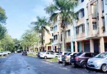 华美园店屋闹水荒居民吁先派水救急