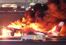 东京机场2飞机擦撞 起火爆炸5死18伤
