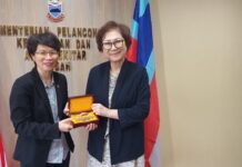 Liew appreciates Dr Huang’s support in promoting Sabah tourism