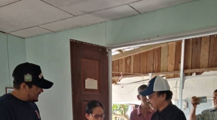 Former elected representative Zakaria visits ailing residents