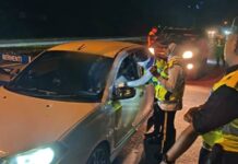 Polis tahan empat lelaki, keluarkan 24 saman dalam operasi