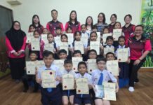 根政民小学办图书馆管理员培训营