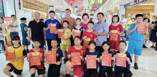 “艺马迎新”88商场挥春赛,175书艺爱好者同场挥毫