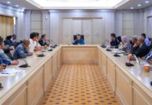 对外国人在马非法经商|刘镇东:财部领导采“全体政府”模式应对