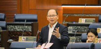 丹高在国会吁高教部推出|沙巴子弟免费高教计划