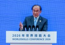 大马列TVET为工业政策核心|安华:寻求加强与中国合作